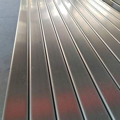 Hot Dip Galvanized Bolted Seismic Bracket Resistance To Vibration And Impact